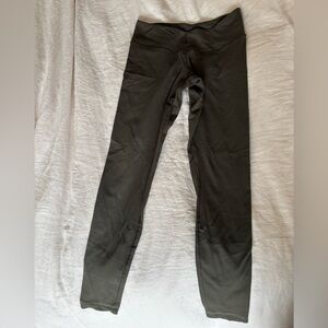 Lululemon olive align leggings